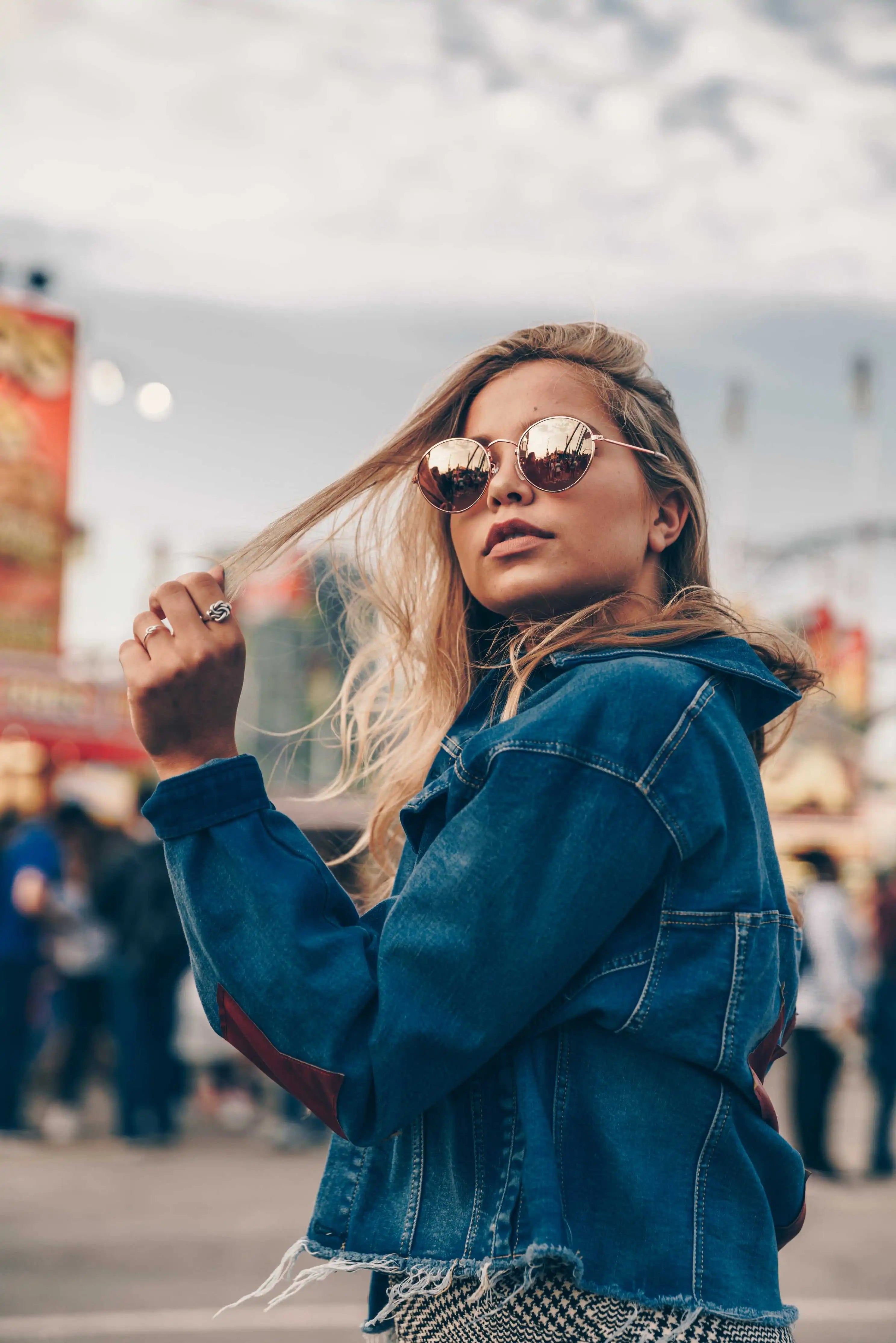 fashionable woman with sunglasses
